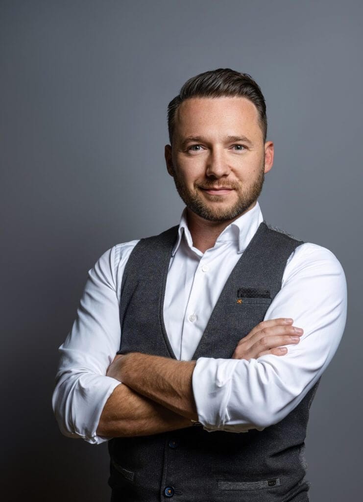 Michael Kassner Profil Hintergrund
